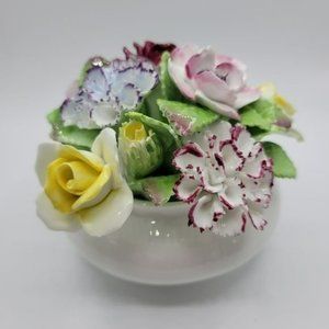 Vintage Royal Doulton‎ Bone China  Flower Bouquet in Footed Vase